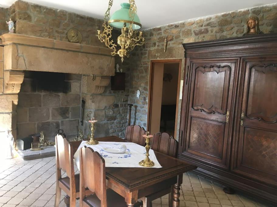 La Forge De La Coudraie Bed & Breakfast Pleugueneuc Exterior photo