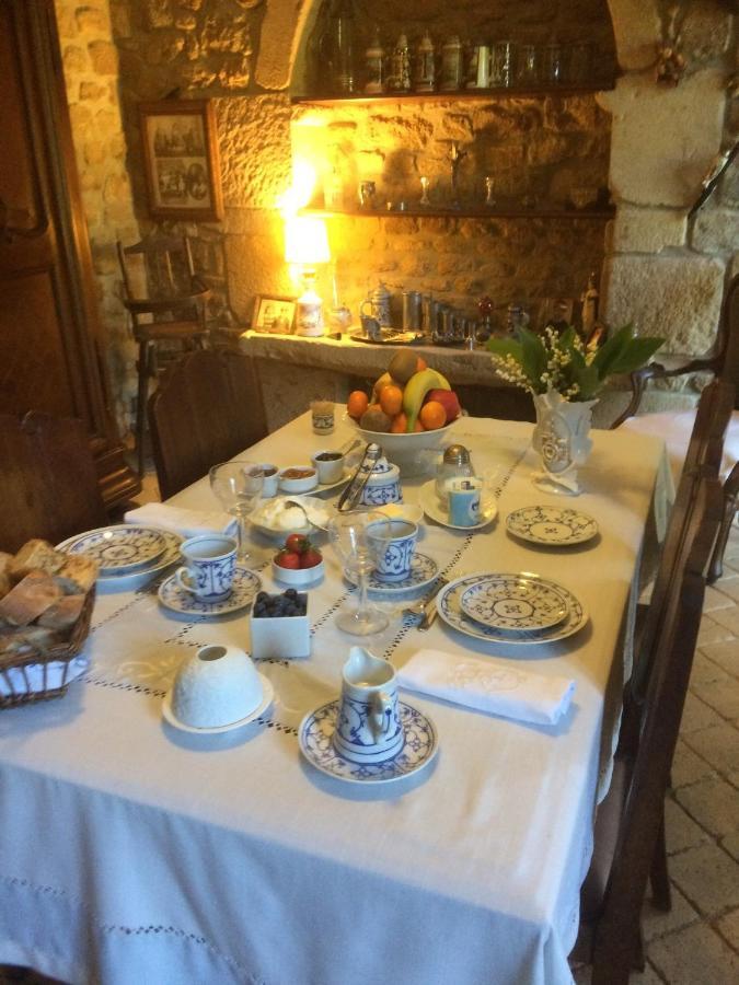 La Forge De La Coudraie Bed & Breakfast Pleugueneuc Exterior photo